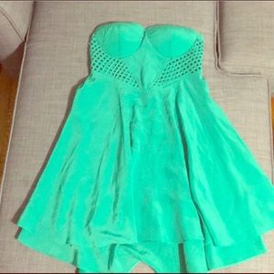 Kelly Green Strapless cutout dress